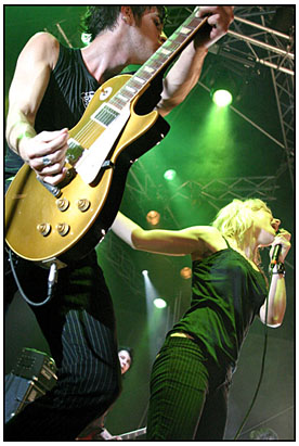 2003-08-10 - The Sounds från Gbg Kalaset, Göteborg