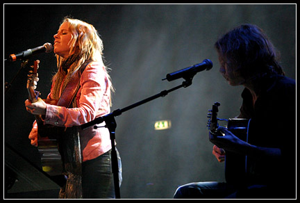2004-01-23 - Lisa Miskovsky at Stora Teatern, Göteborg