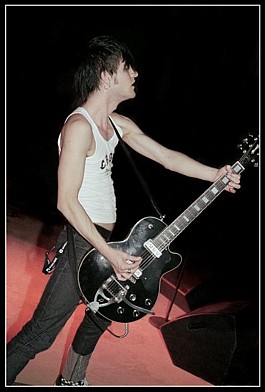 2003-05-24 - The Sounds från Sticky Fingers + Högfjällshotellet + Huskvarna Folkets Park, Göteborg