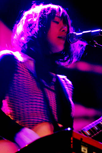 2004-08-13 - Blonde Redhead at Göteborgs Kulturkalas, Göteborg