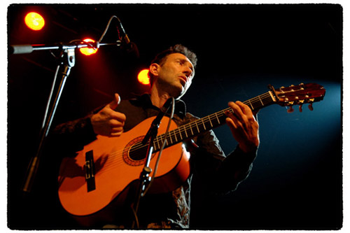 2004-05-10 - Jonathan Richman at Mondo, Stockholm