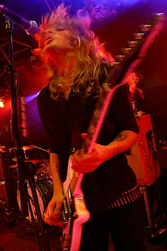 2005-10-13 - The Hellacopters at Rockbåten, Östersjön