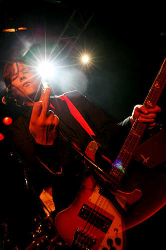 2005-12-03 - Wired for Mono at Alcazar, Stockholm