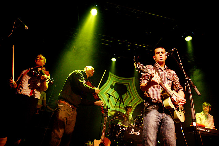 2006-10-19 - Hidden Cameras från Debaser Medis, Stockholm
