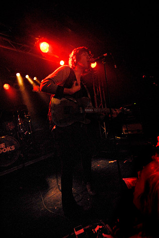 2006-11-25 - The Kooks at Debaser Slussen, Stockholm