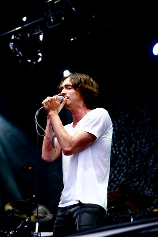 2007-06-26 - Incubus at Hovefestivalen, Arendal