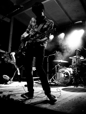 2007-07-26 - Help She Cant Swim at Emmabodafestivalen, Emmaboda