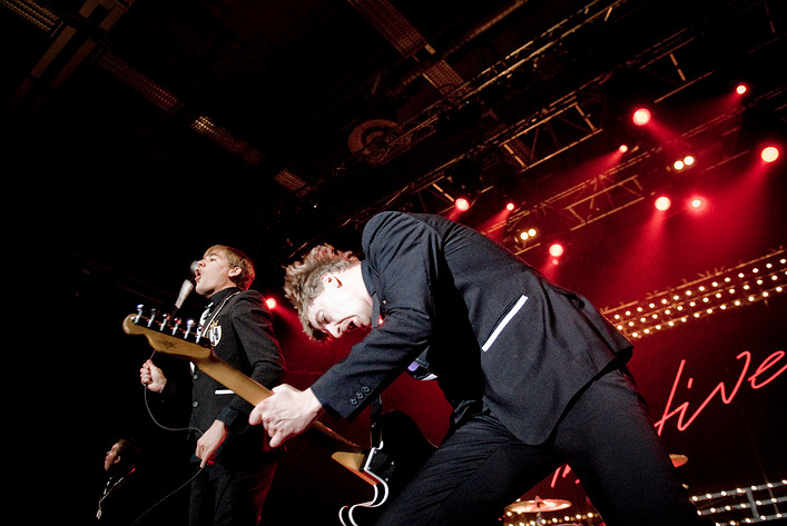 2007-12-04 - The Hives från Annexet, Stockholm