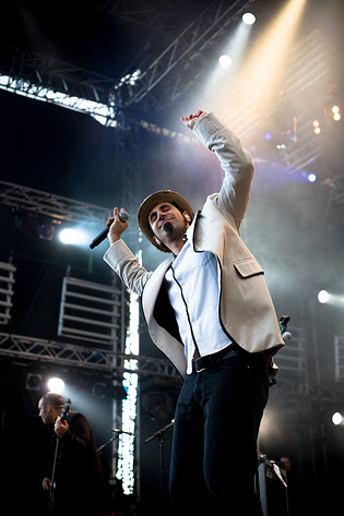 2008-06-12 - Serj Tankian från Hultsfredsfestivalen, Hultsfred