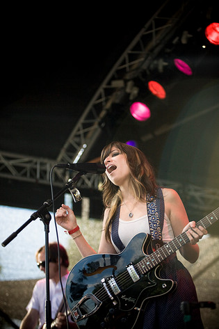 2008-06-28 - Nicole Atkins at Peace & Love, Borlänge