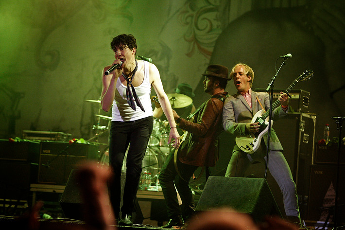 2008-08-02 - Håkan Hellström at Storsjöyran, Östersund