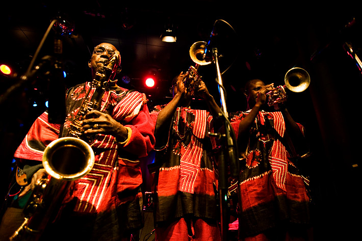 2008-10-27 - Bembeya Jazz National från Kägelbanan, Stockholm