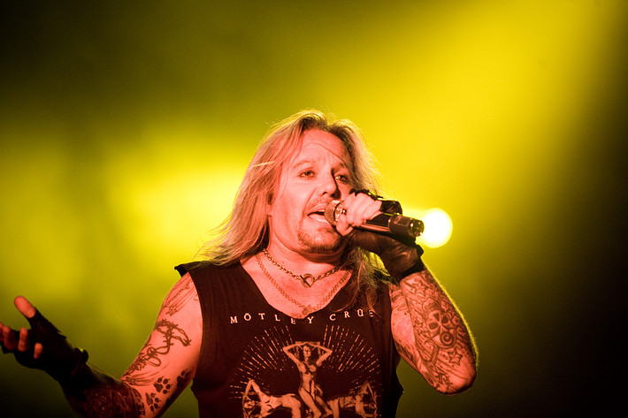 2009-06-25 - Mötley Crüe at Peace & Love, Borlänge