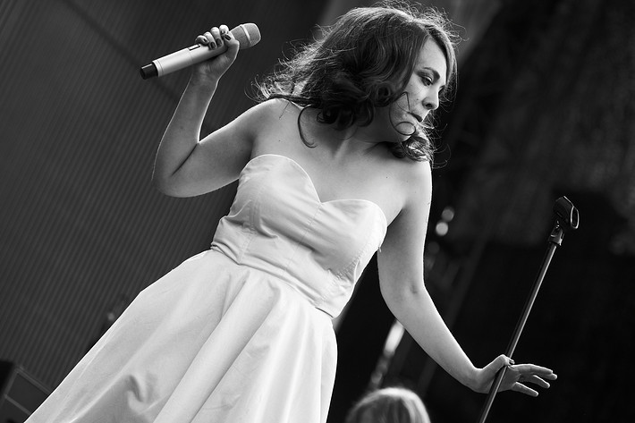 2009-07-04 - Marit Bergman at Sundsvalls gatufest, Sundsvall