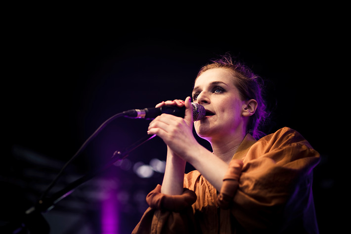 2009-08-28 - El Perro Del Mar at Popaganda, Stockholm