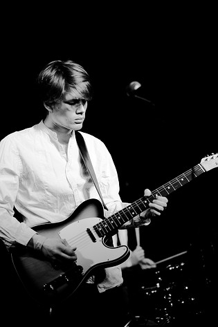 2010-04-09 - Petter Seander at Pusterviksbaren, Göteborg
