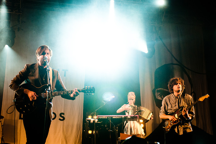 2010-07-03 - Shout Out Louds från Peace & Love, Borlänge