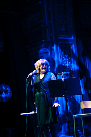 2010-07-14 - Marianne Faithfull från Berns, Stockholm