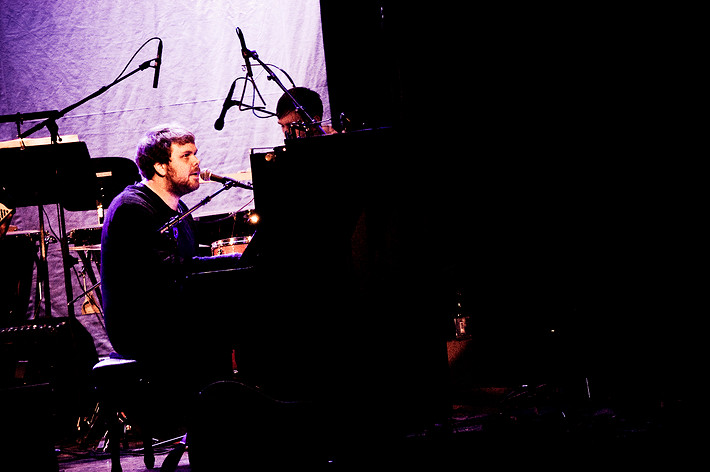2010-12-03 - Loney, Dear från Konserthuset, Göteborg