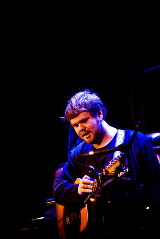 2010-12-03 - Loney, Dear från Konserthuset, Göteborg