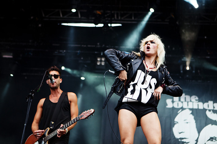 2011-07-01 - The Sounds från Peace & Love, Borlänge