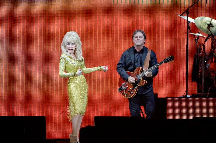 2011-08-27 - Dolly Parton at Globen, Stockholm