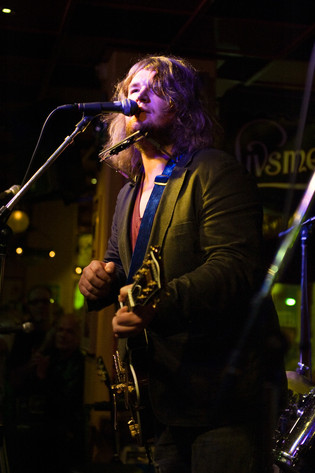 2011-09-18 - Israel Nash Gripka från Akkurat, Stockholm