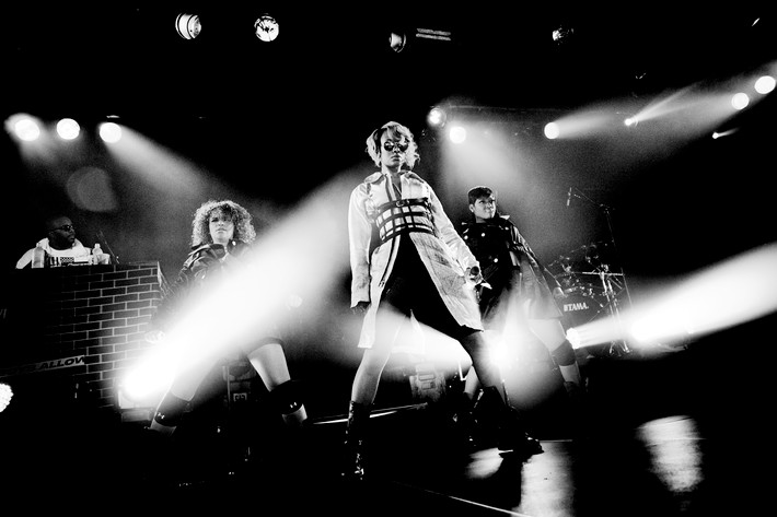 2011-10-03 - Keri Hilson at Brew House, Göteborg