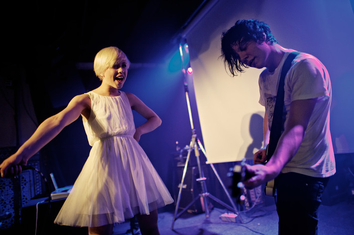 2011-10-08 - Navet från Guitars, Umeå