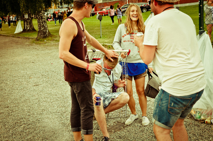 2012-06-28 - Områdesbilder från Peace & Love, Borlänge