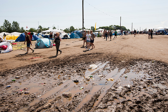 2012-07-08 - Områdesbilder från Roskildefestivalen, Roskilde