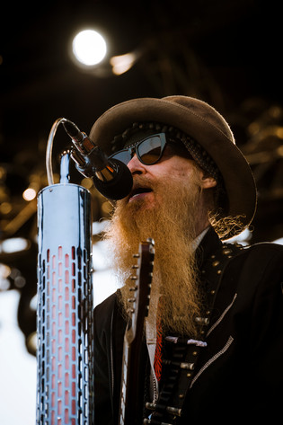 2012-07-23 - ZZ Top från Öja Slottsruin, Ystad