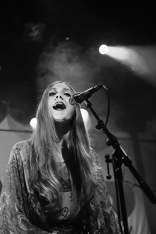 2012-11-30 - First Aid Kit at Dachstock, Bern