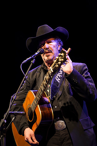 2013-04-04 - Kinky Friedman at Södra Teatern, Stockholm