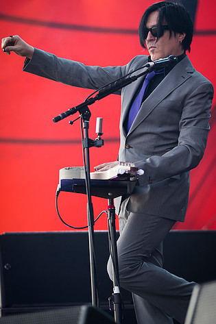 2013-07-07 - Queens Of The Stone Age från Roskildefestivalen, Roskilde