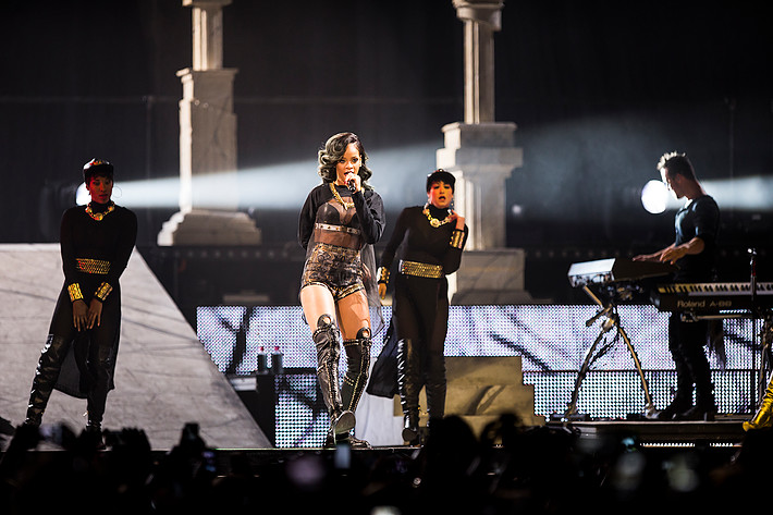 2013-07-22 - Rihanna at Globen, Stockholm