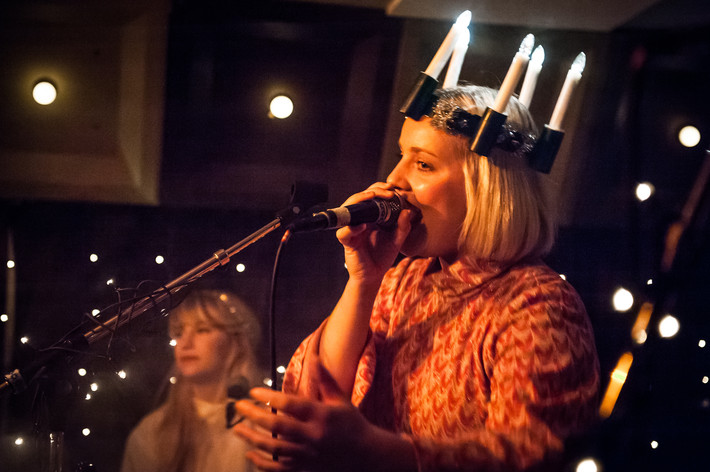 2013-12-13 - Skilla at Kafé de luxe, Växjö